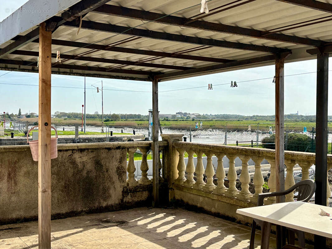 Commerce à ROCHEFORT