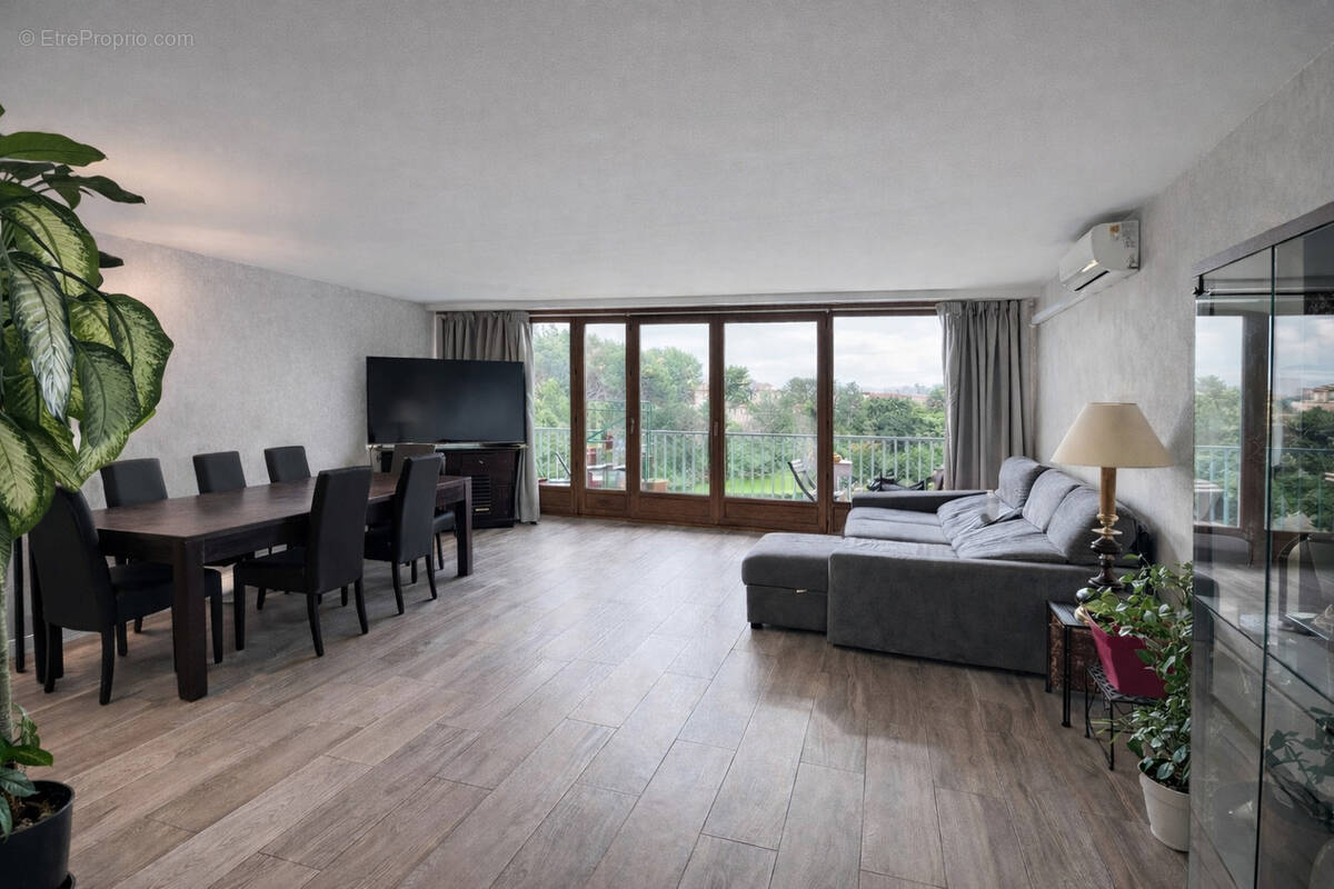 Appartement à MARSEILLE-13E