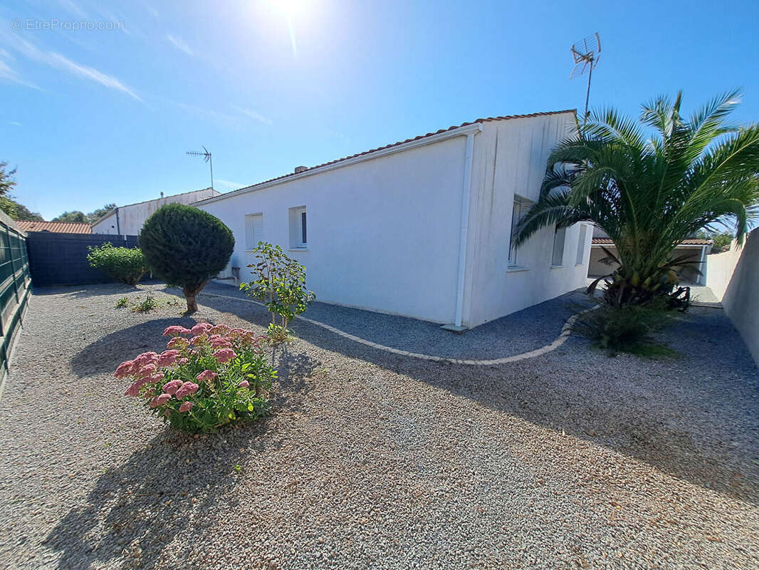 Maison à SALLERTAINE