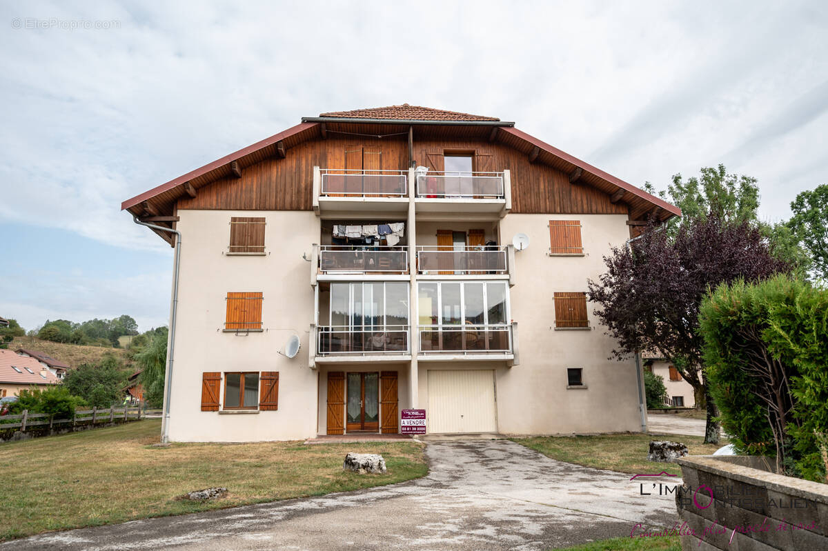 Appartement à ROCHEJEAN