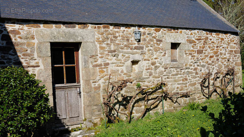 Maison à CLEDEN-CAP-SIZUN