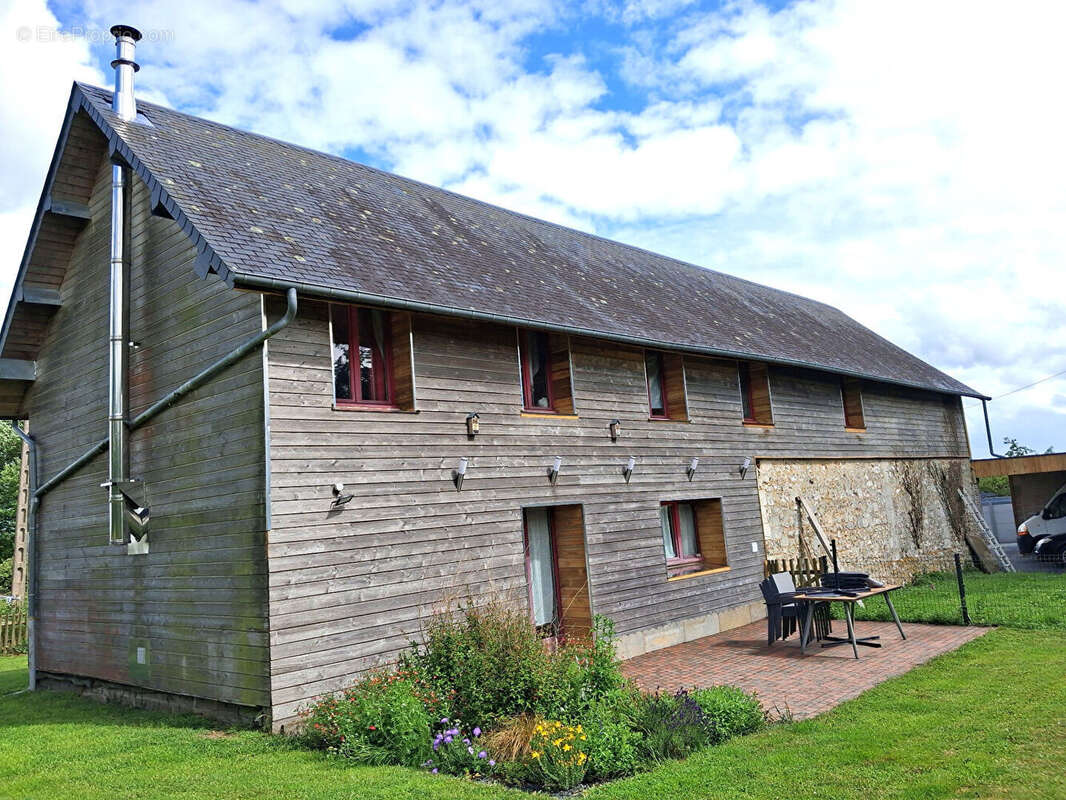 Maison à SAINT-EUSTACHE-LA-FORET