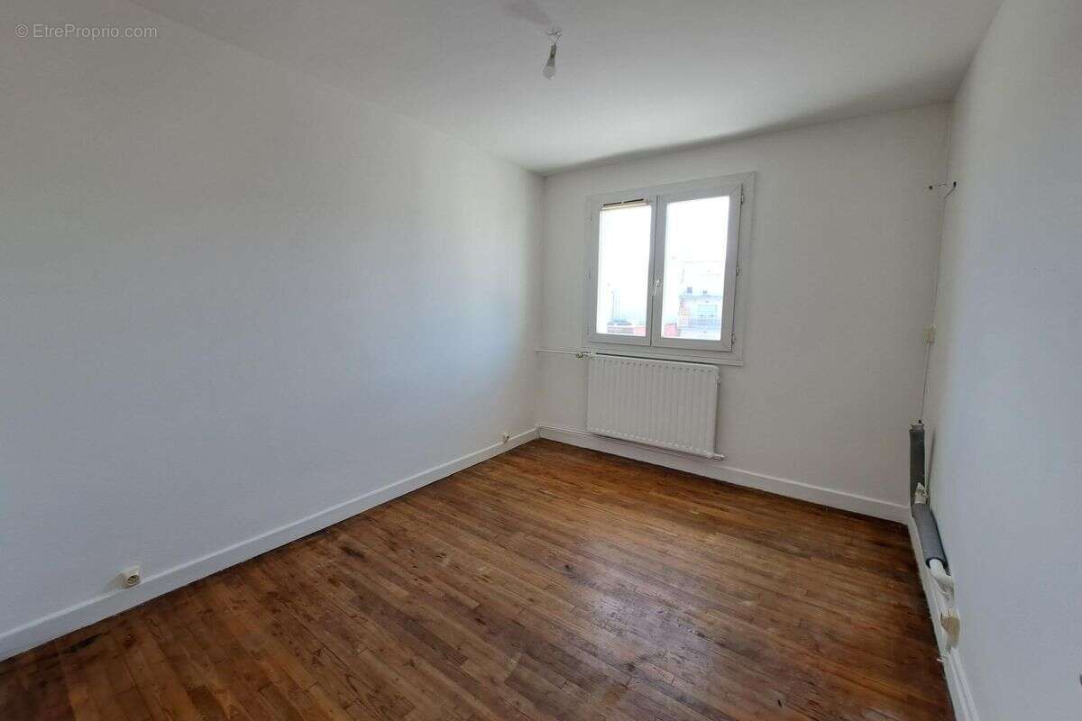 Appartement à VERNAISON