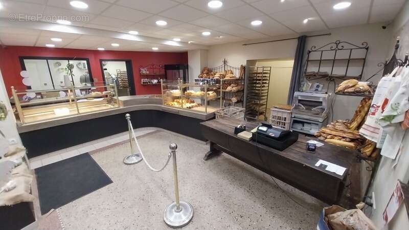 Commerce à POTIGNY