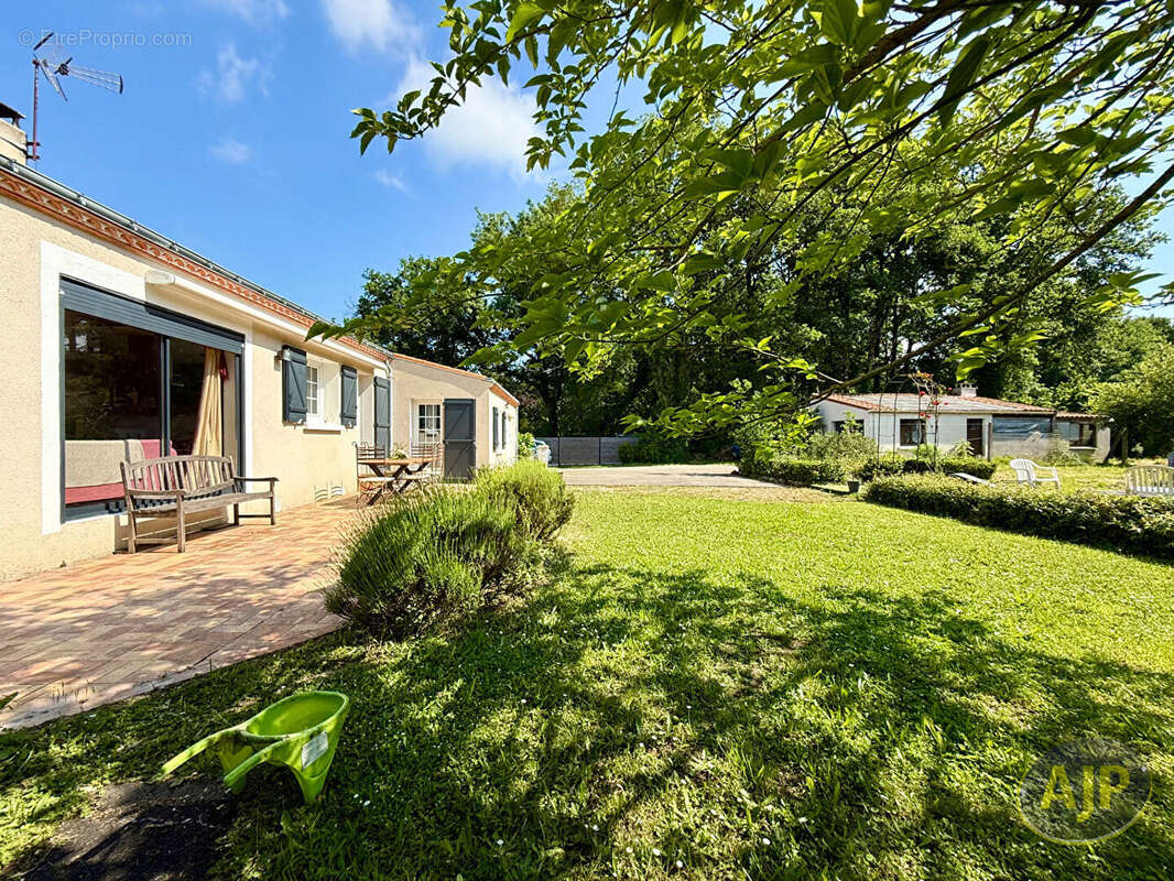 Maison Bouaye 136 m2 - photo 2
