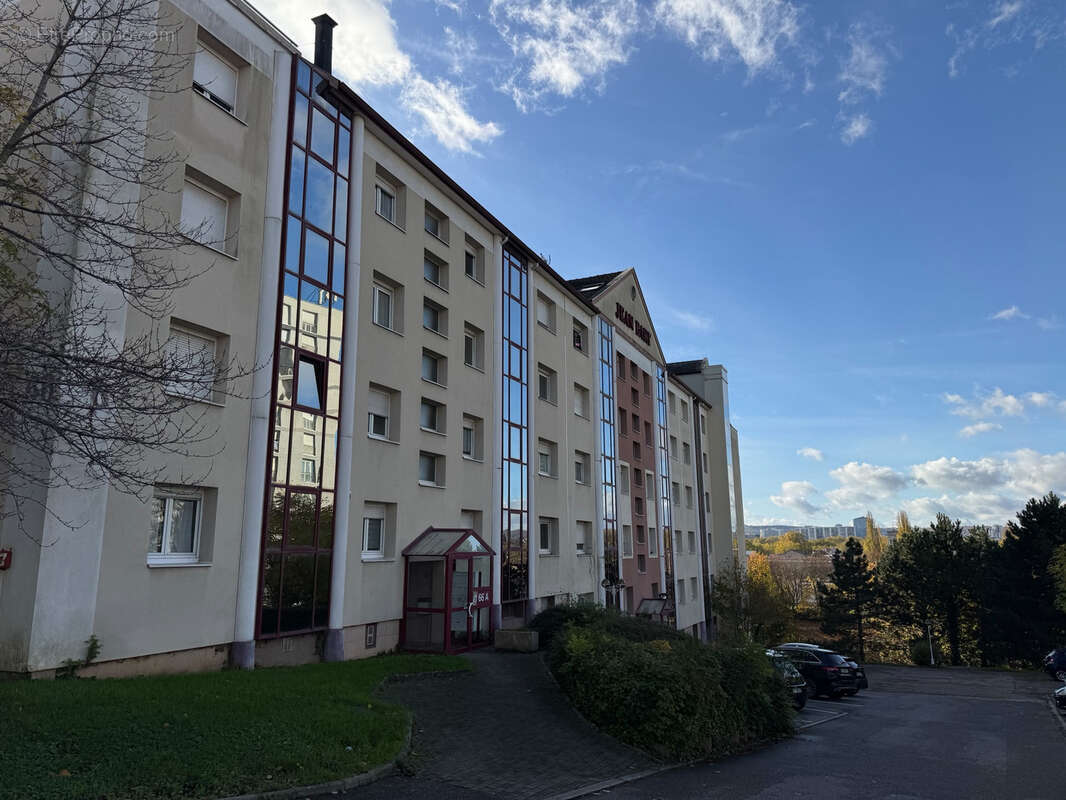 Appartement à MALZEVILLE