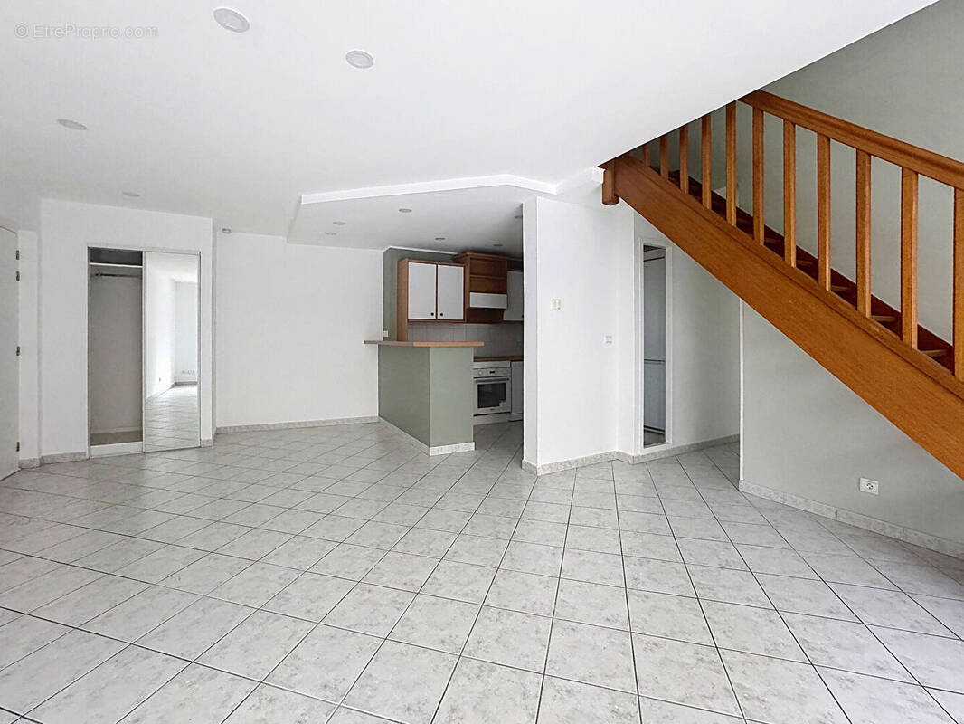 Appartement à BOURGOIN-JALLIEU