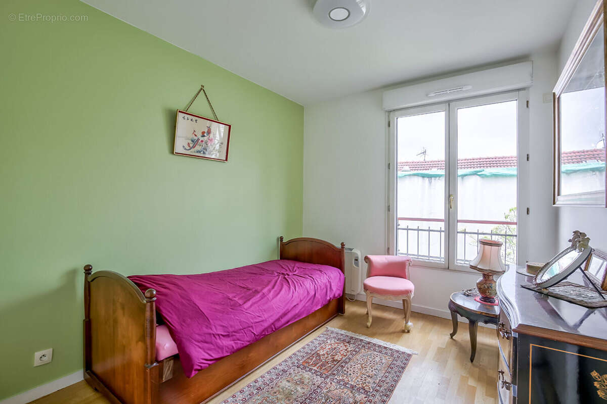 Appartement à COLOMBES