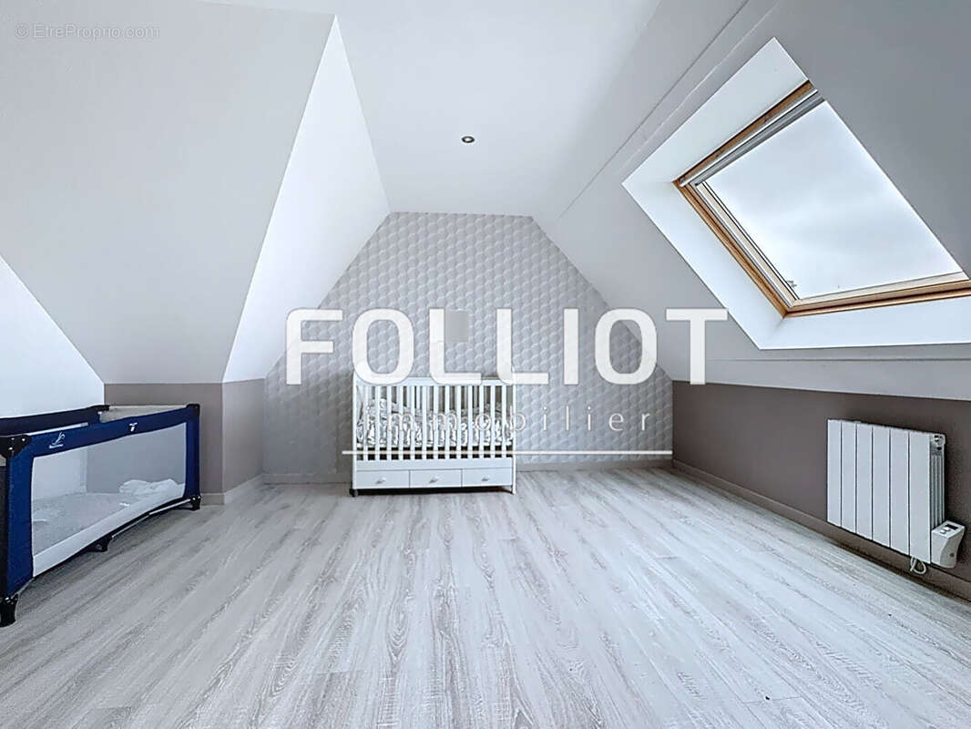 Maison à FRENOUVILLE