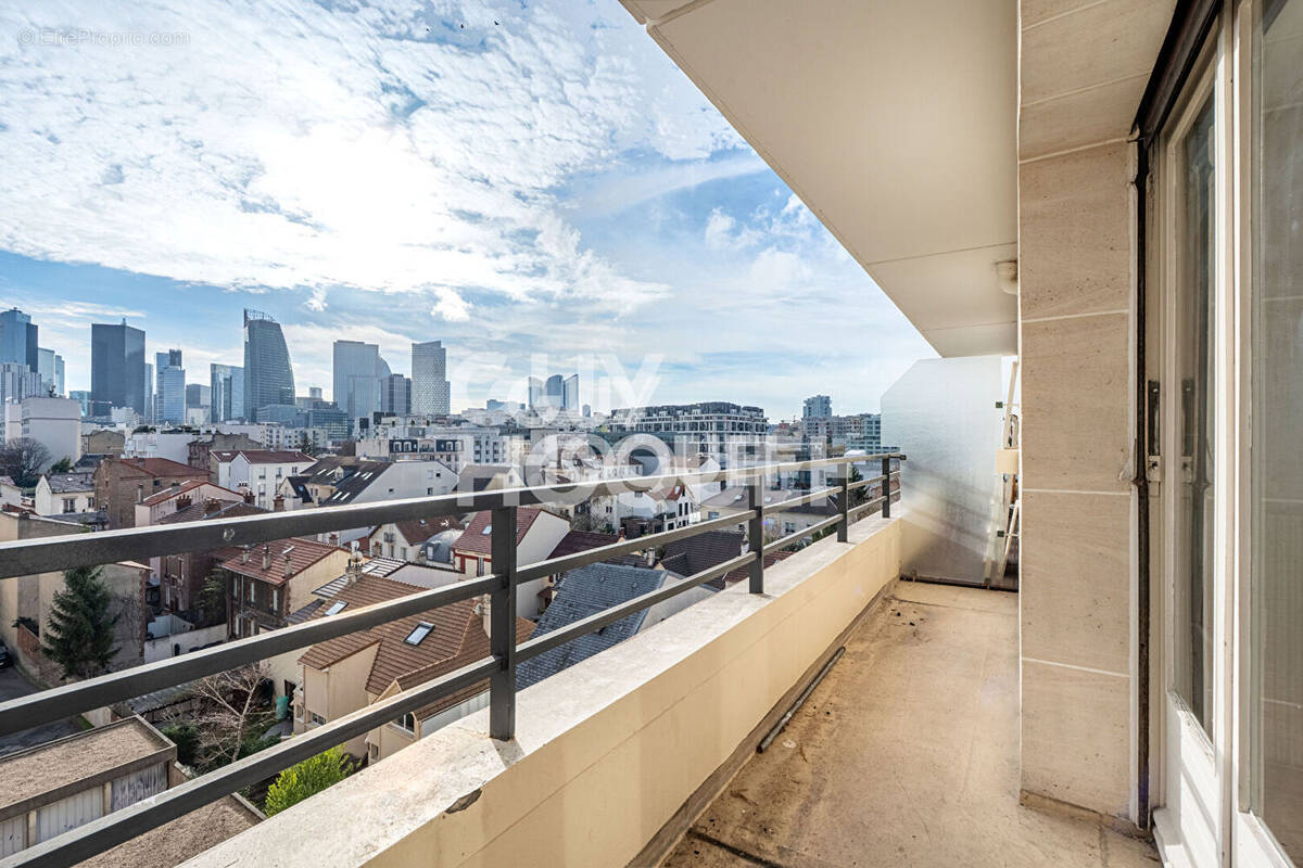 Appartement à LA GARENNE-COLOMBES