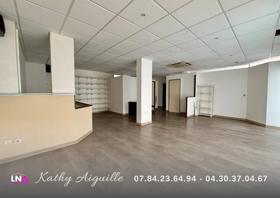 Commerce à PORT-LA-NOUVELLE