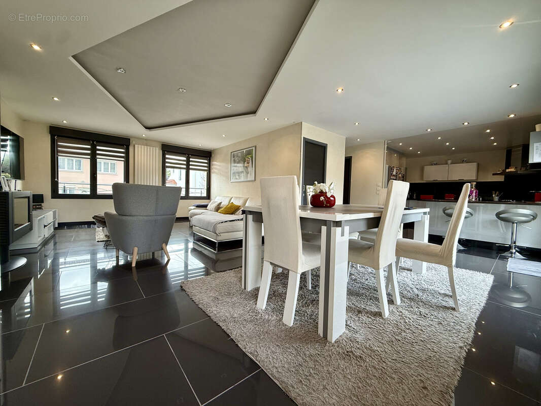 Maison à AULNAY-SOUS-BOIS