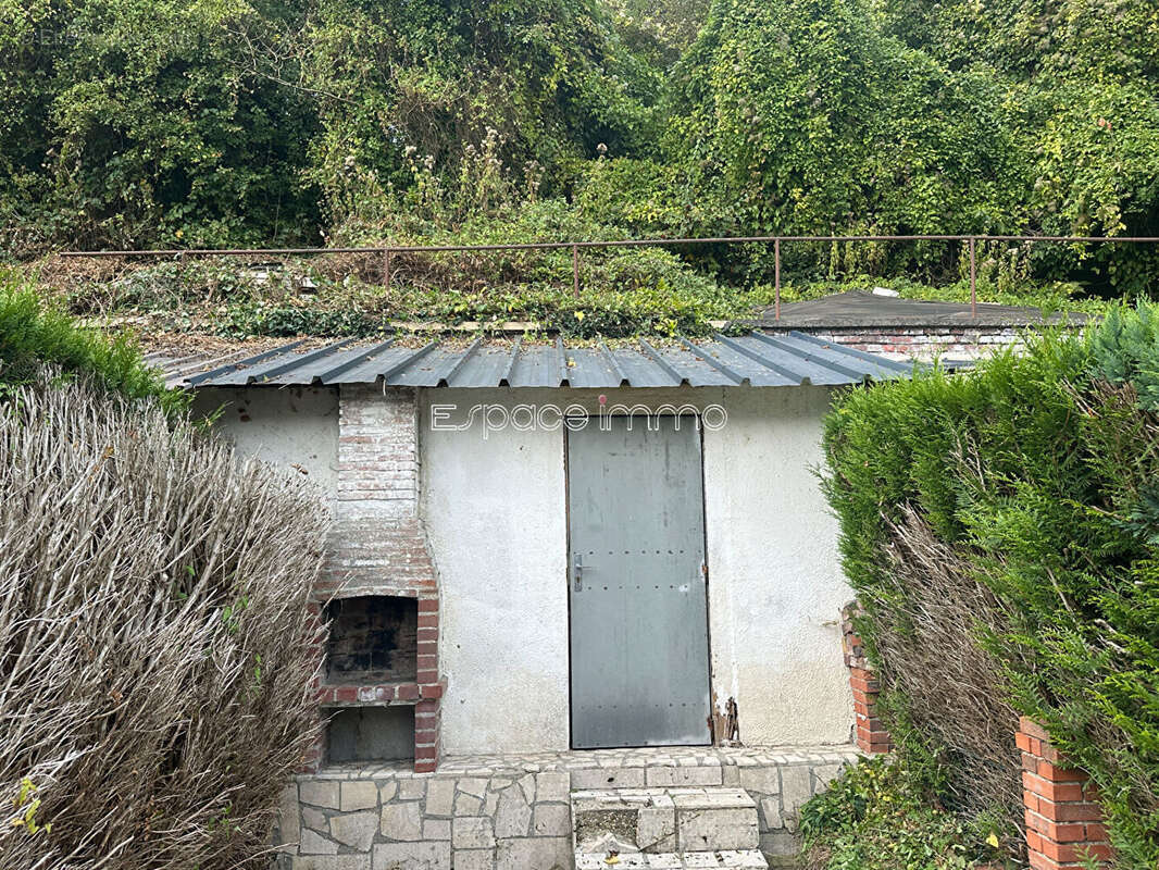 Maison à VILLERS-ECALLES