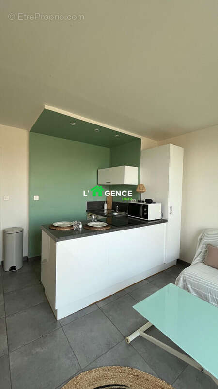 Appartement à SAUSSET-LES-PINS