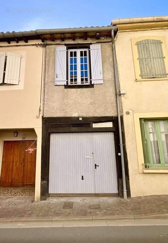 Appartement à REALMONT
