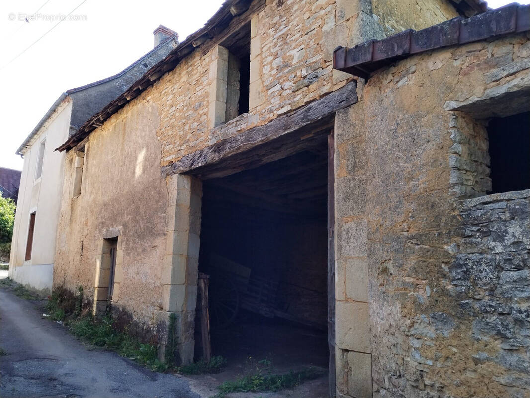 Maison à EXCIDEUIL