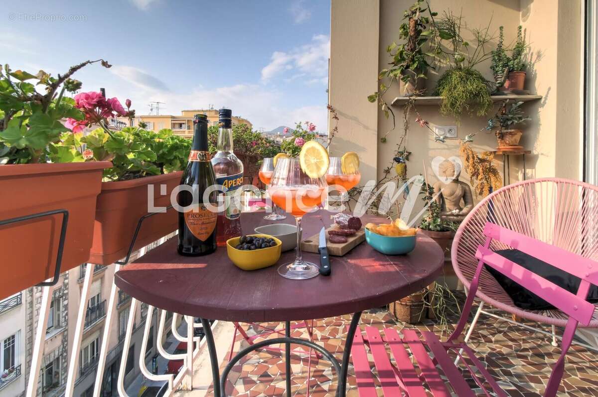 Appartement à NICE