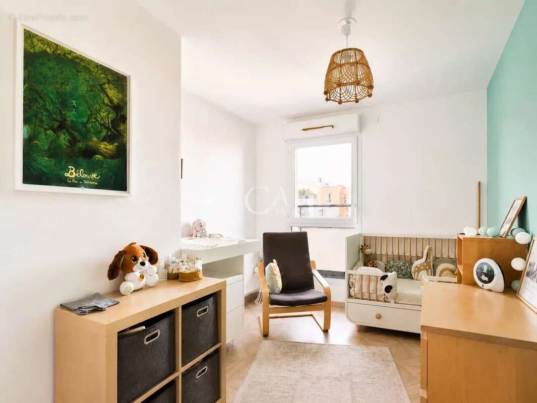 Appartement à DECINES-CHARPIEU