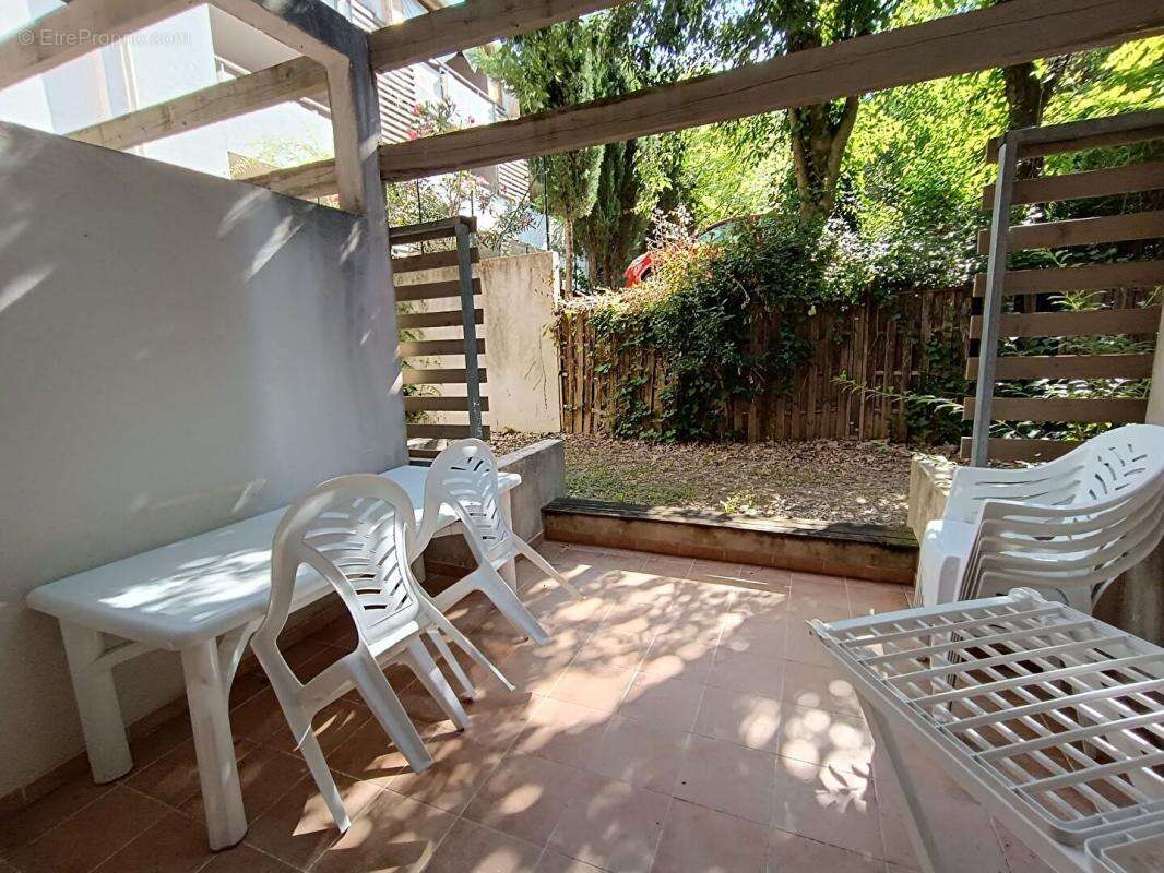Appartement à BARJAC
