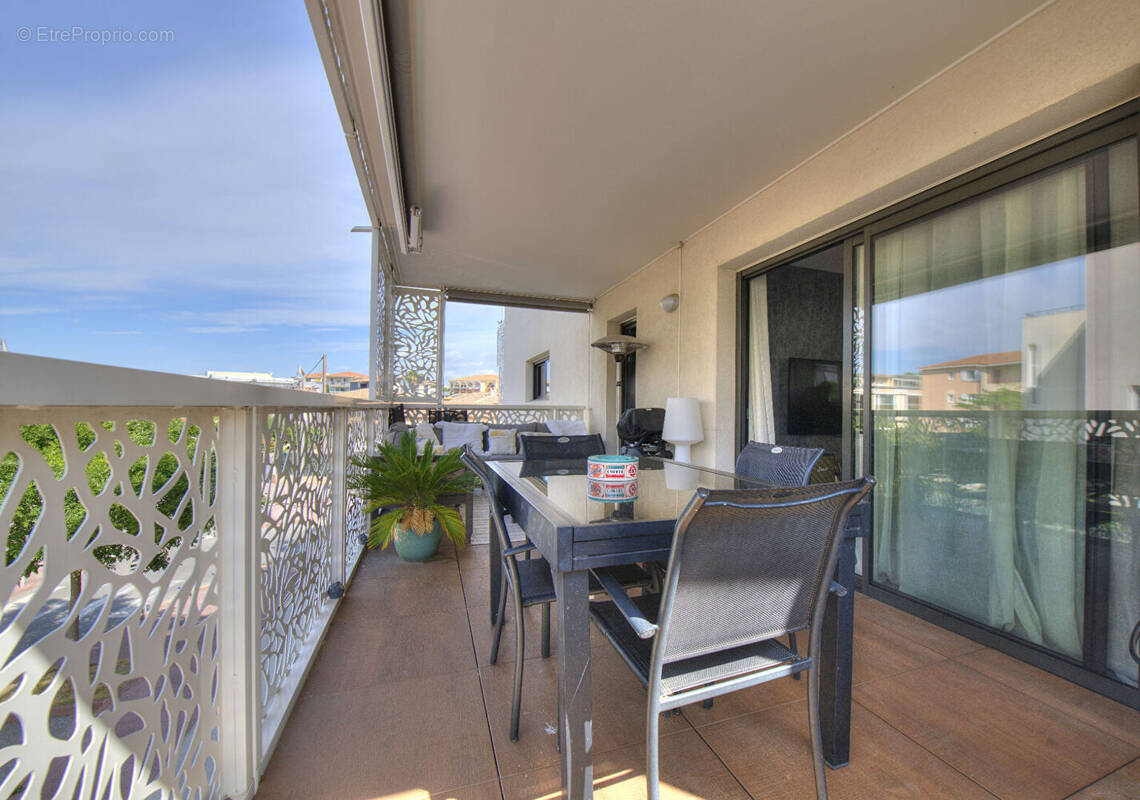 Appartement à FREJUS
