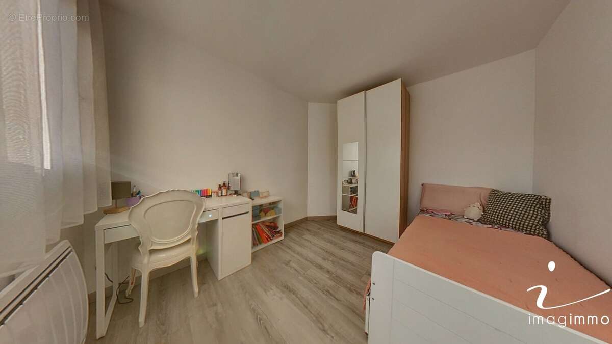 Maison à SAINT-JEAN-DE-VEDAS