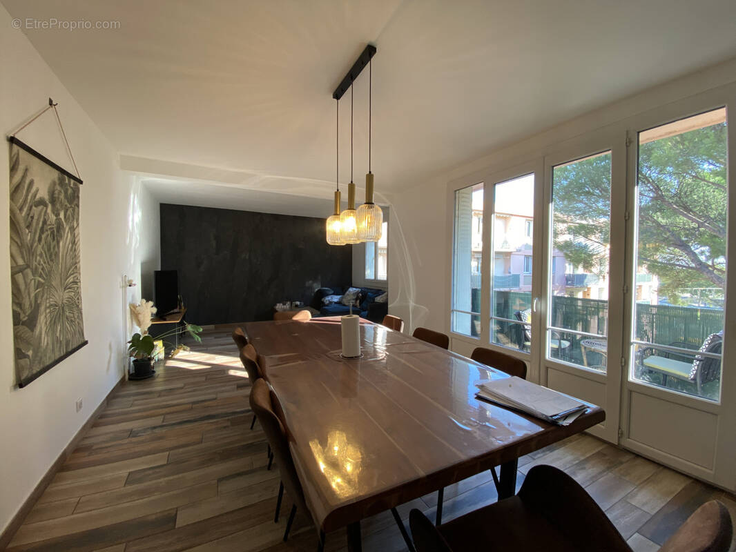 Appartement à BOURG-SAINT-ANDEOL