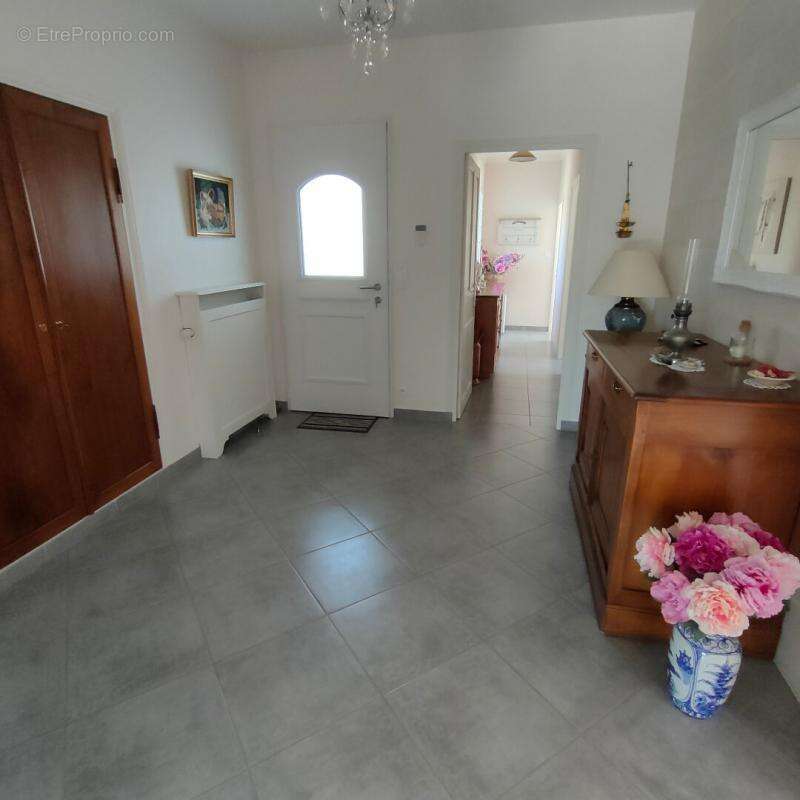 Maison à MORTAGNE-SUR-SEVRE