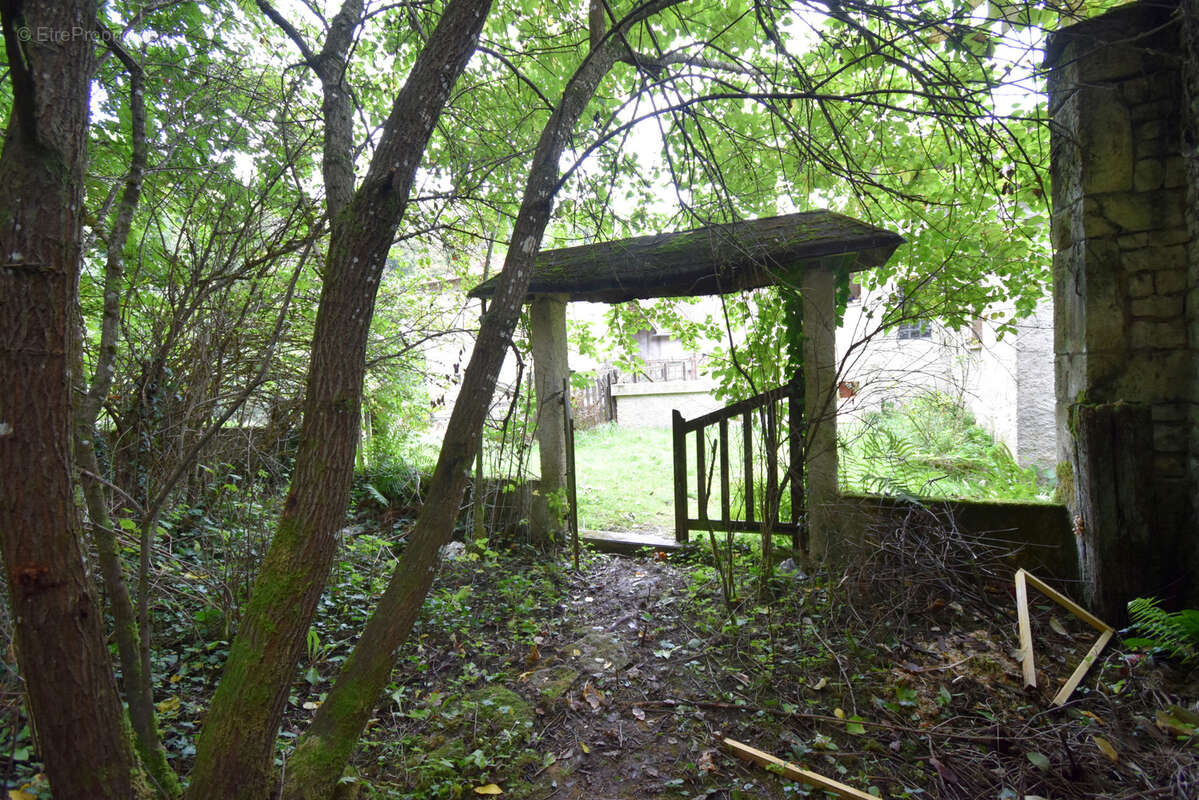 Maison à MAXEY-SUR-VAISE