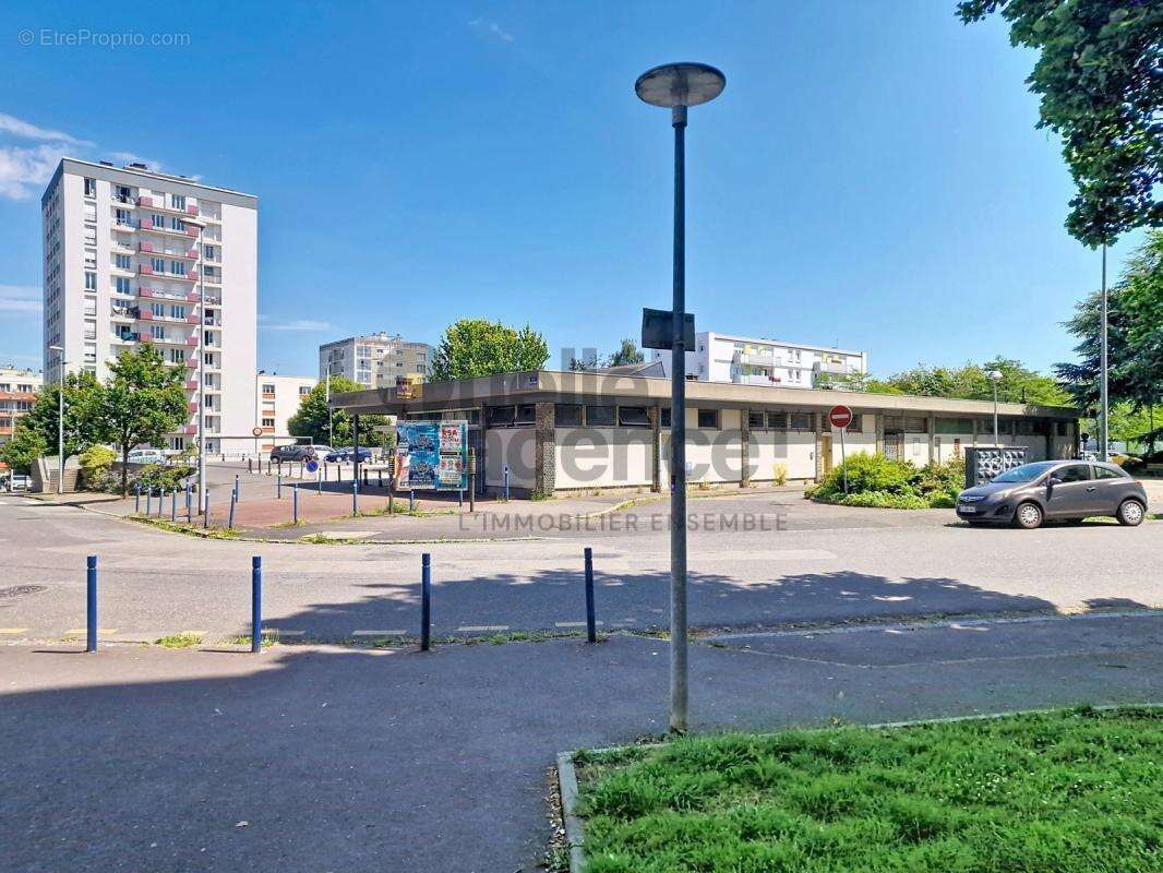 Appartement traversant meublé et clé en main – 78,87 m² – Brest (Kergoat) – 2ᵉ étage avec ascenseur - photo 17