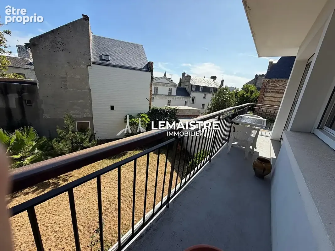 Appartement à vendre - Les Gobelins - 100 m² - 2 chambres - Grand balcon filant, garage - photo 12