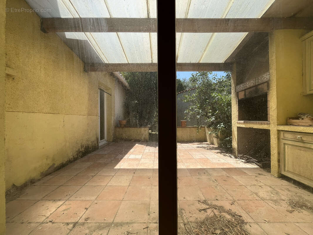 Maison de style comprenant 2 logements sur 1540m2 de parcelle divisible - photo 25