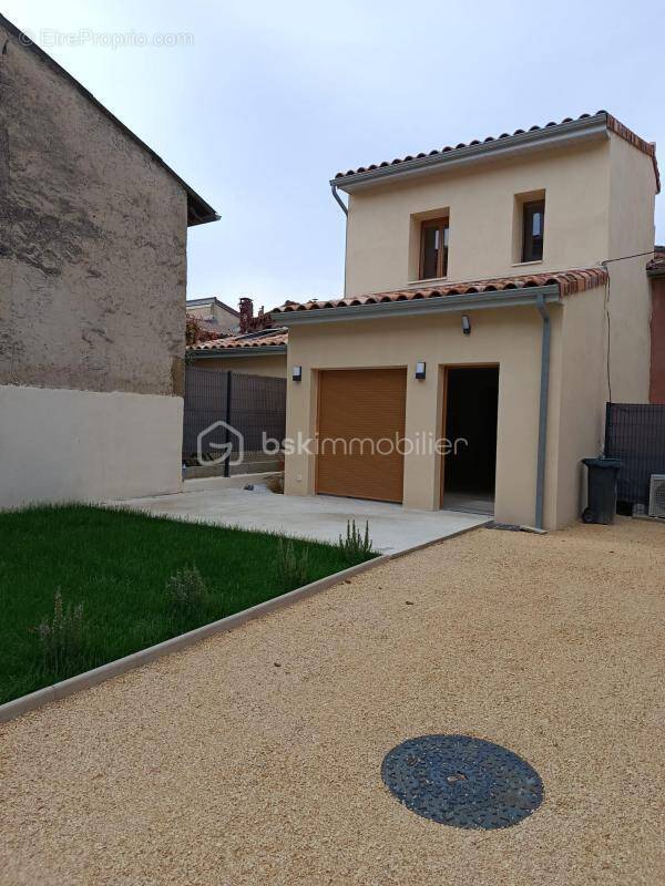 Maison à ROMANS-SUR-ISERE