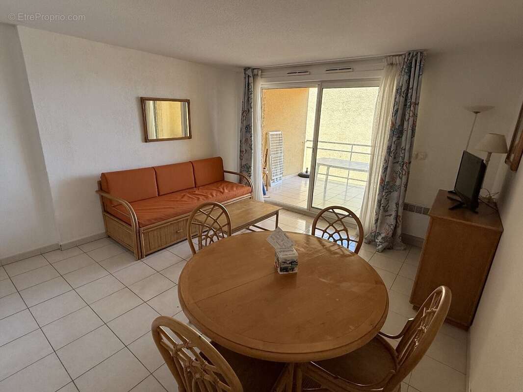 Vue mer à Valras-Plage ! Appartement T2 - photo 3