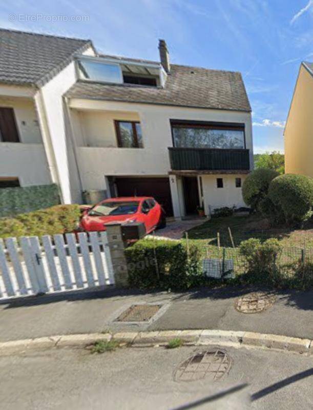 Maison à CHELLES
