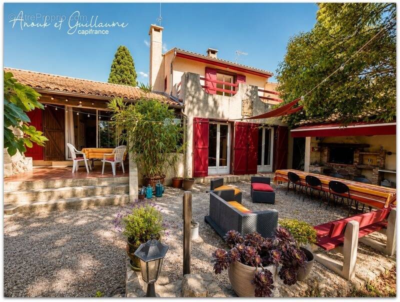 Maison à ROUJAN