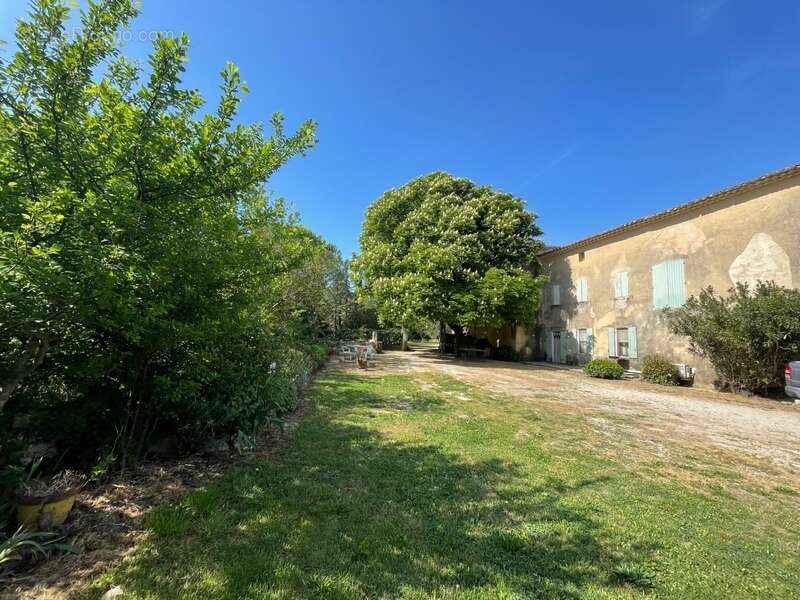 Maison à ROUSSILLON