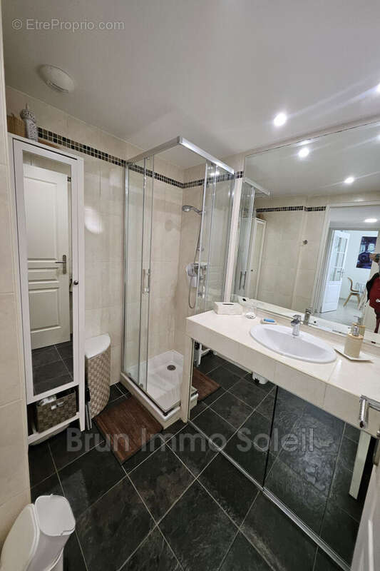 Appartement à VILLENEUVE-LOUBET