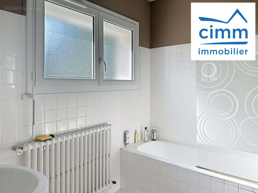 Maison à ROGNY-LES-SEPT-ECLUSES