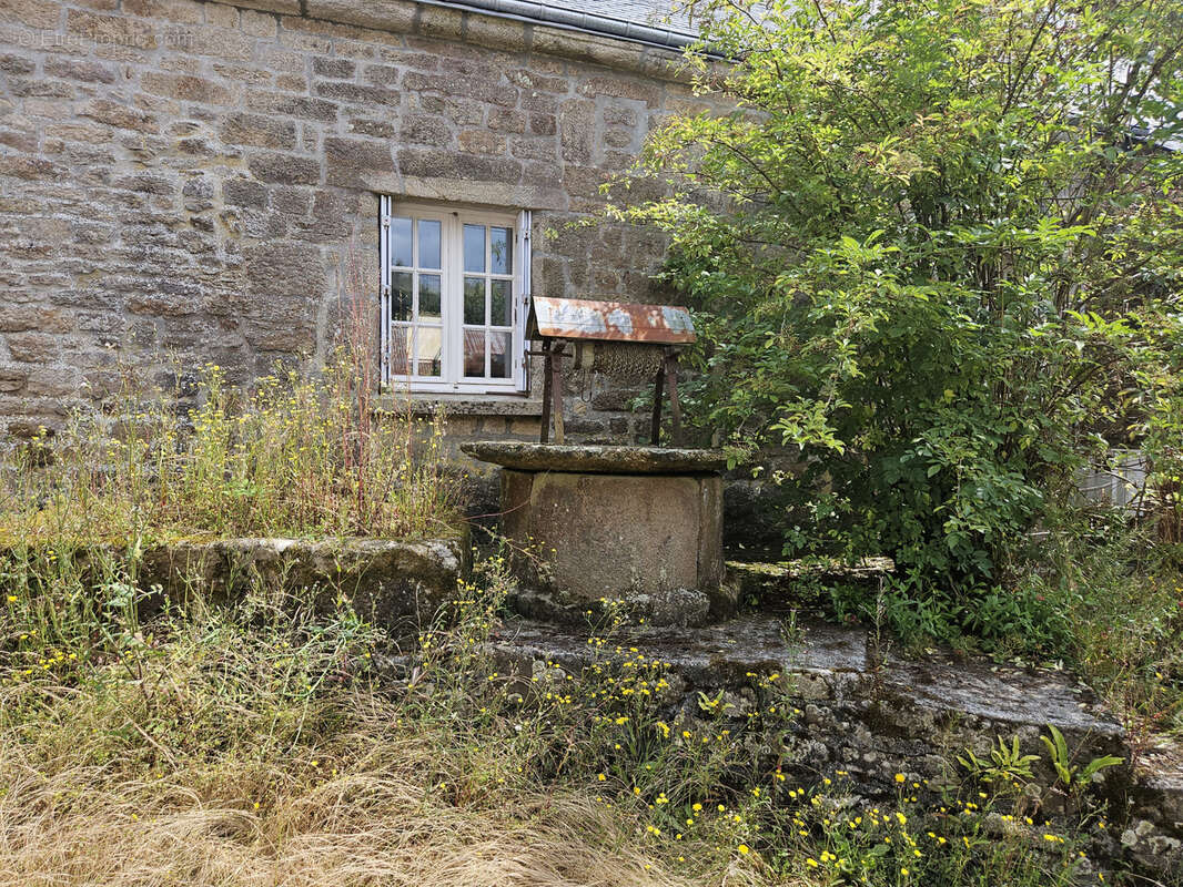 Maison à SEGLIEN