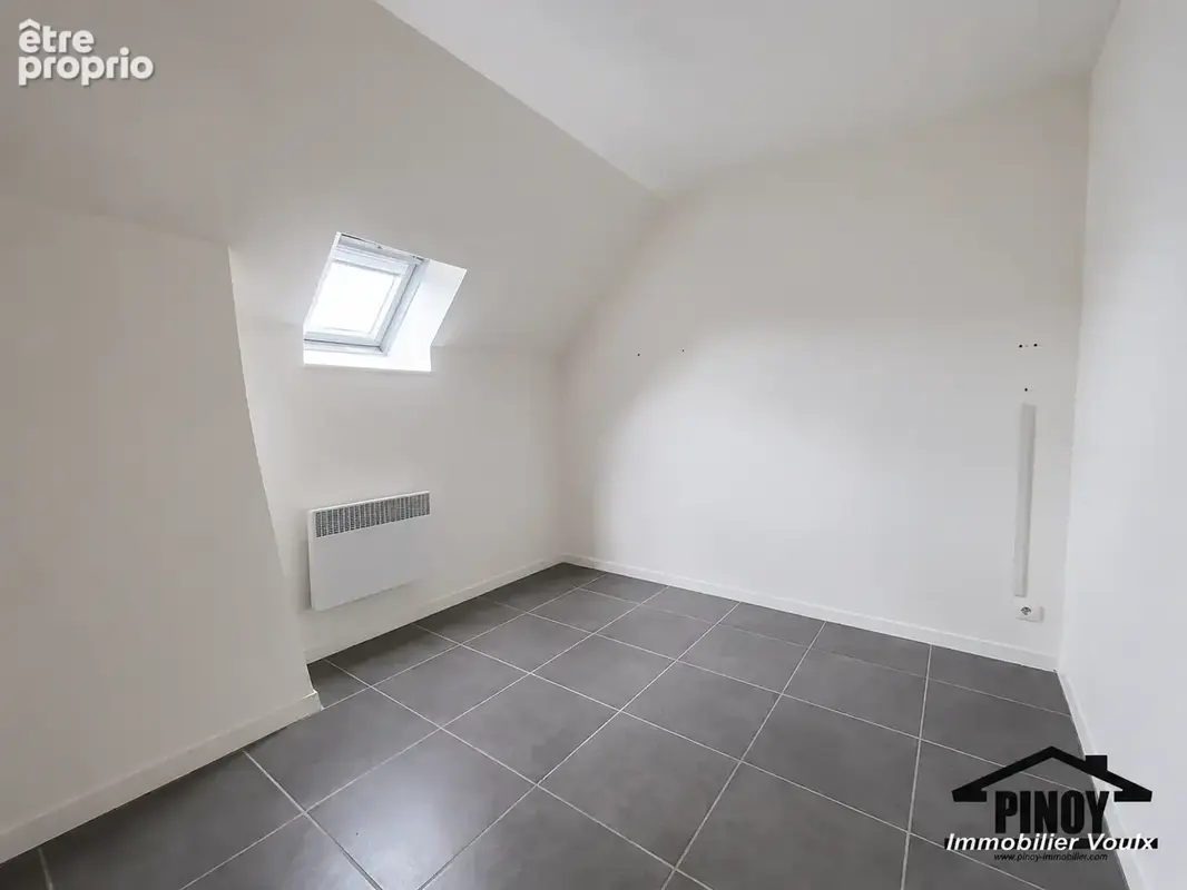 Maison ancienne sans travaux avec grande cour - coeur de Chéroy - 129.000€ - photo 10