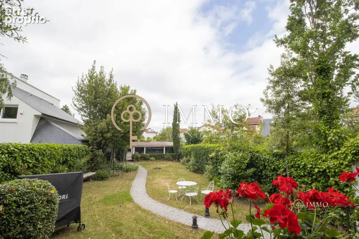 Maison 200 m² à L'hay-Les-Roses  - photo 2