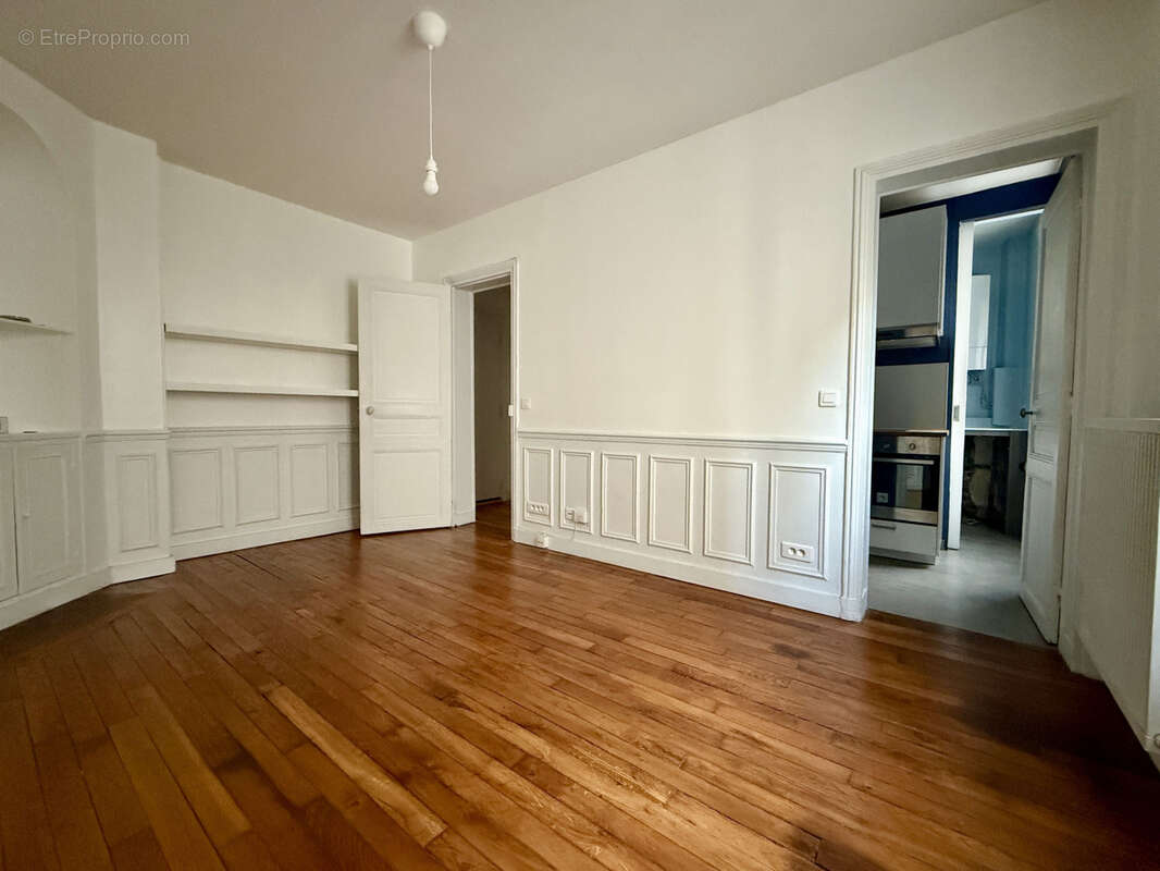 Appartement à PARIS-15E