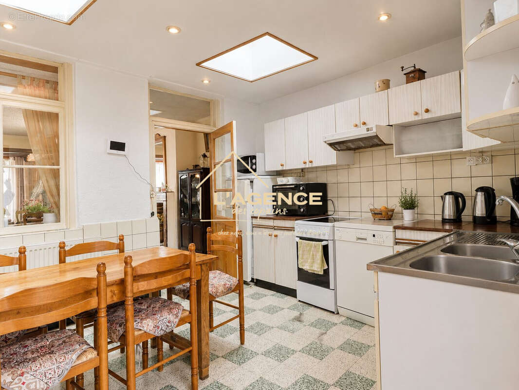 Maison 160 m² à Steenbecque  - photo 6