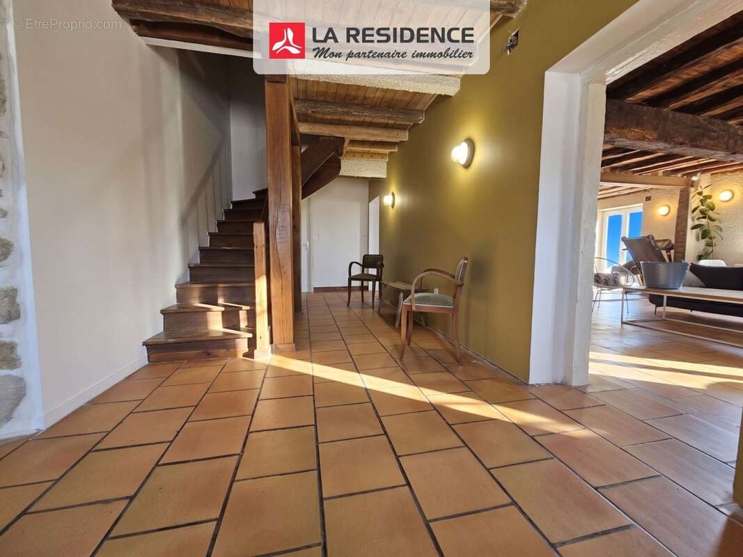 Maison 174 m² à Puylaurens  - photo 7