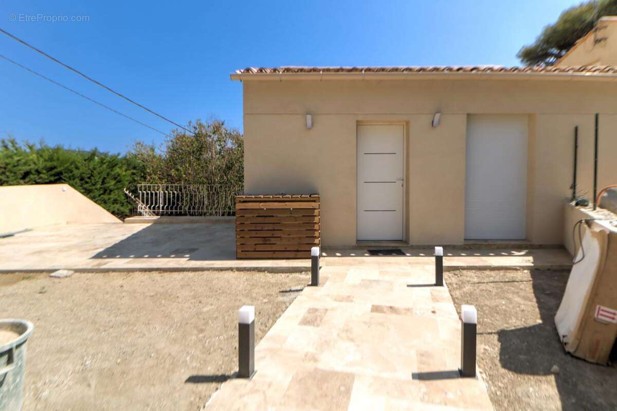 Maison 4 pièces avec piscine - MOUGINS - photo 4