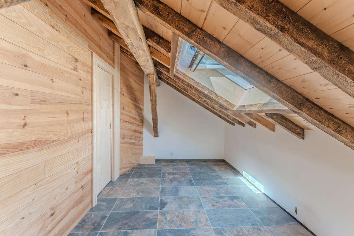 Appartement à BONNEVAUX