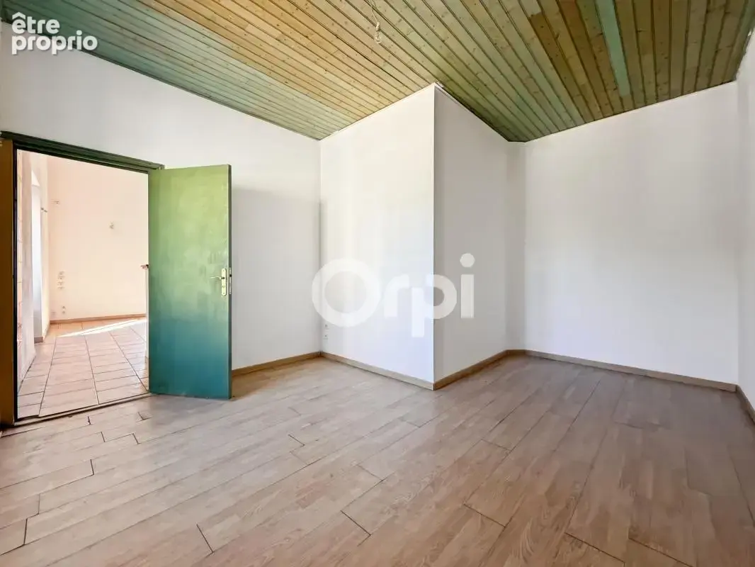 Appartement  1er &tage À Vendre - photo 5
