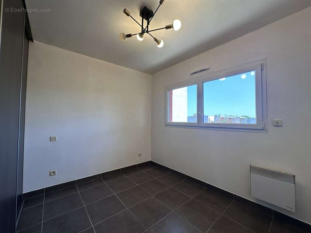 MONTPELLIER MALBOSC  Maison T4 duplex avec jardin plein sud, garage et stationnement - photo 8
