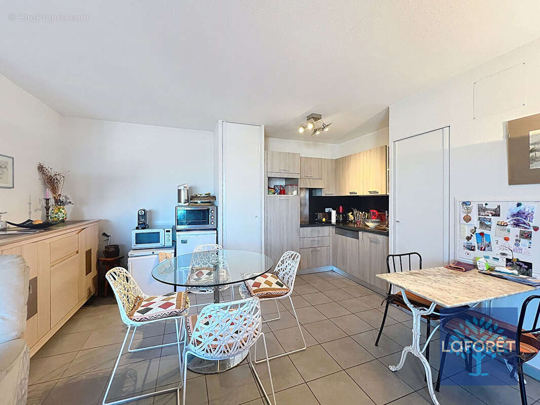 Appartement à MARSEILLE-10E