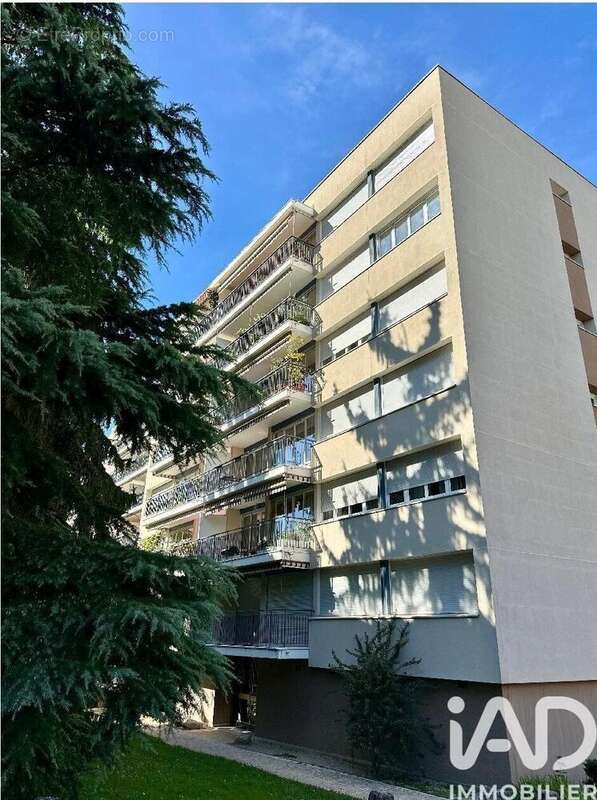 Photo 3 - Appartement à SAINTE-FOY-LES-LYON